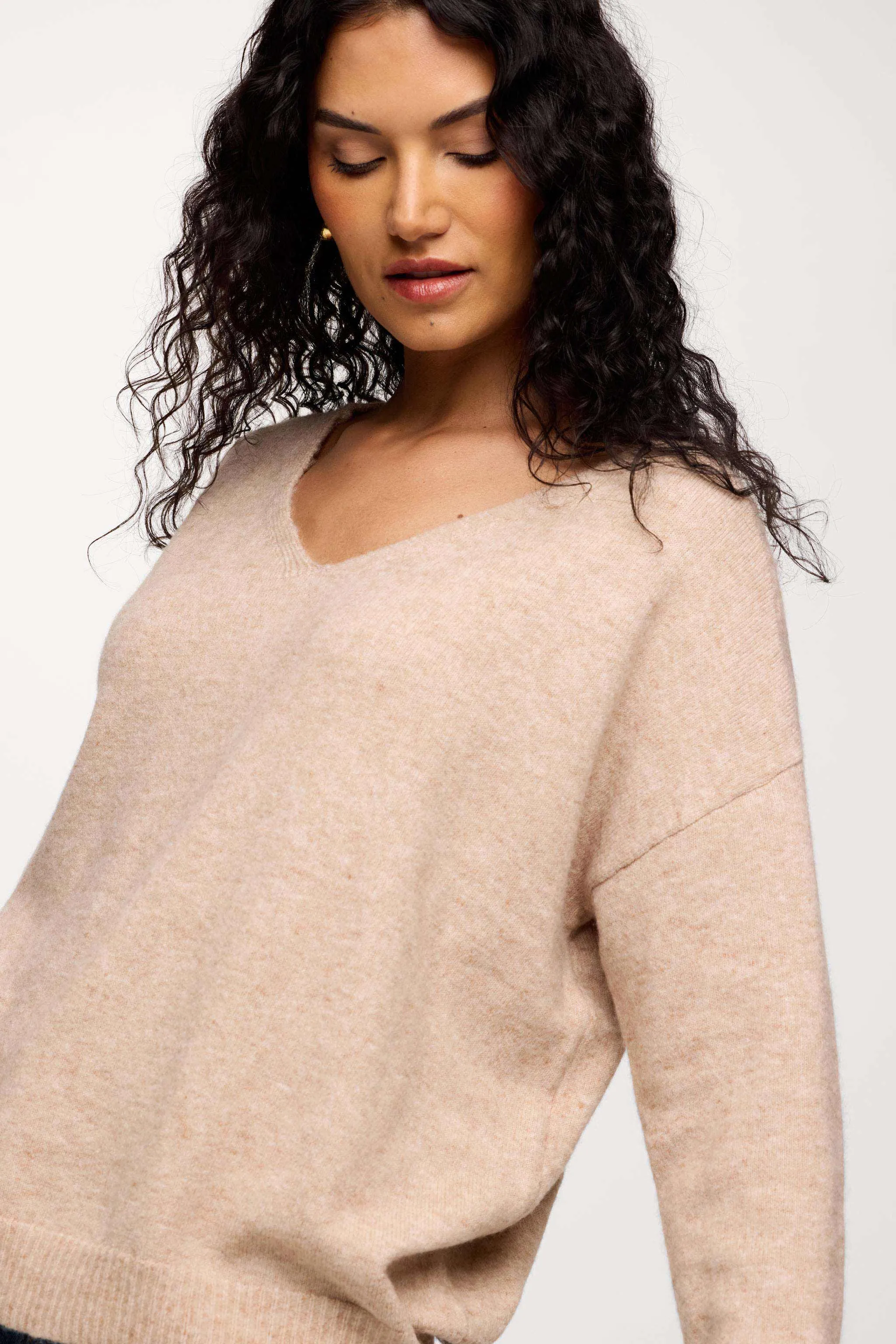 Cozy Knit V-Neck Sweater | Heather Oat sold by nuuds product image thumbnail 2