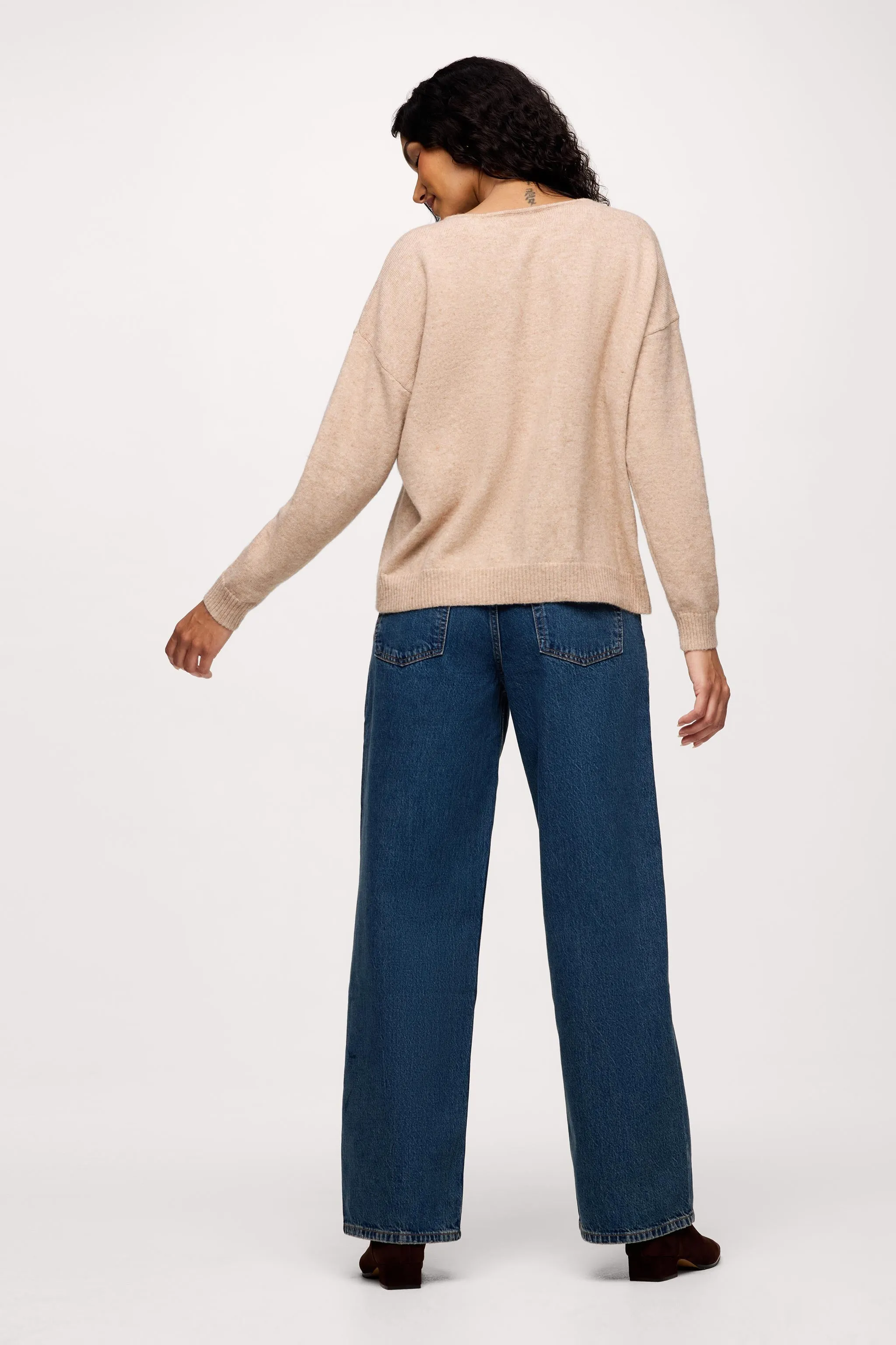 Cozy Knit V-Neck Sweater | Heather Oat sold by nuuds product image thumbnail 5
