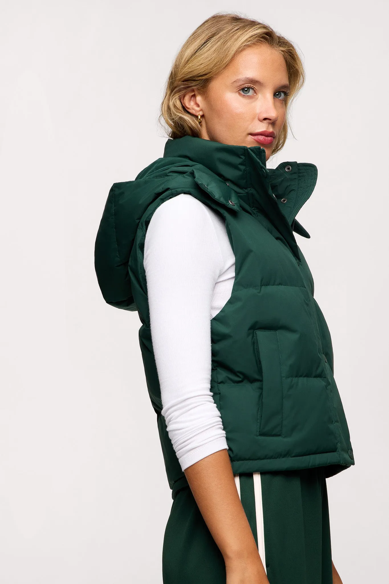 Peak Puffer Vest | Hunter sold by nuuds product image thumbnail 4