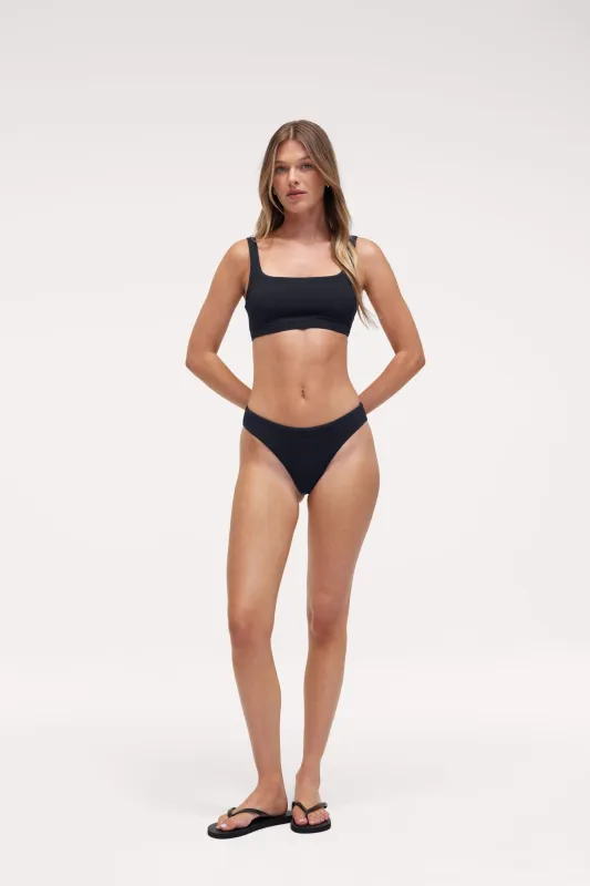 Square Neck Bikini Top | Crispy Black made by nuuds
