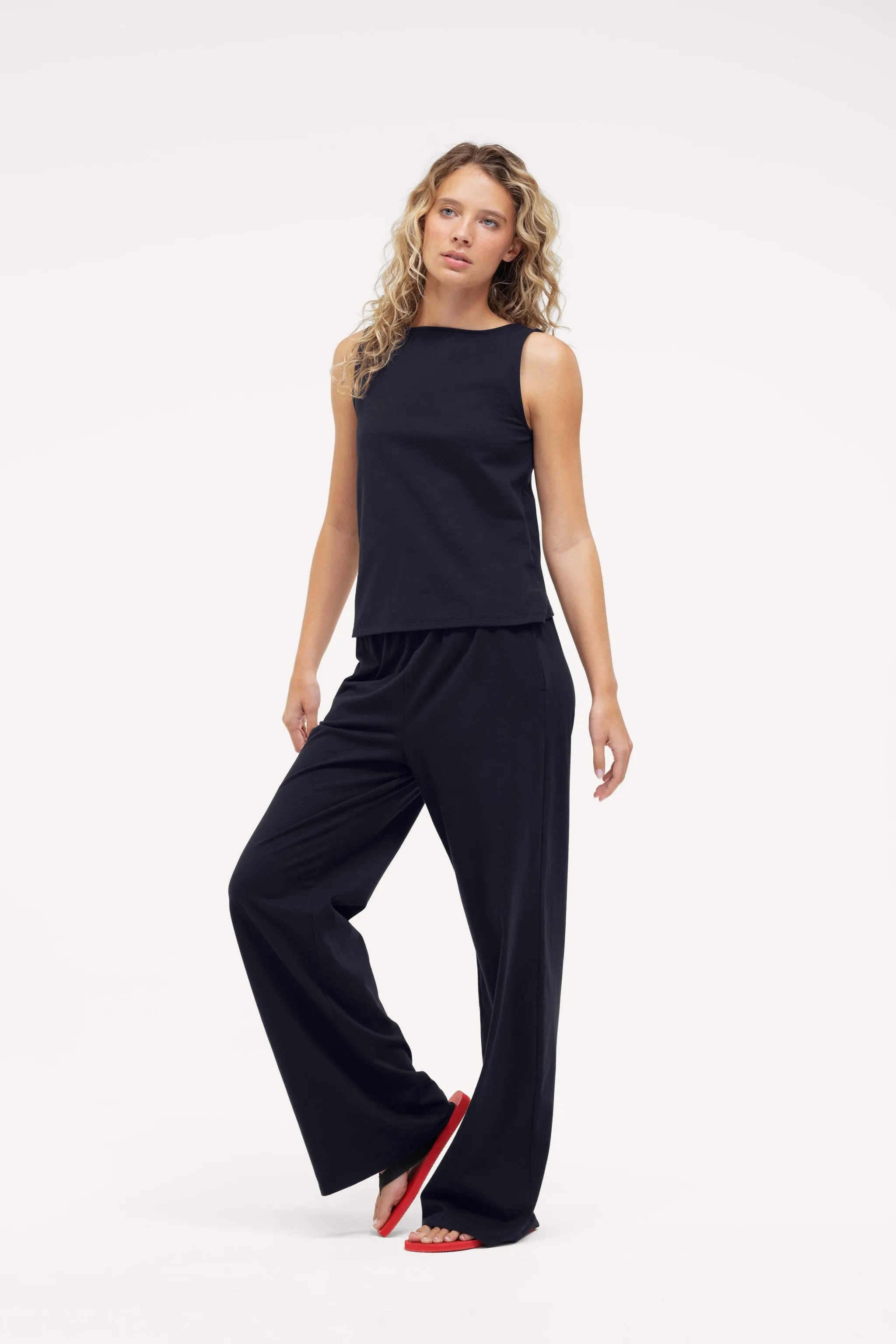 Bayside Set | Black sold by nuuds product image thumbnail 4