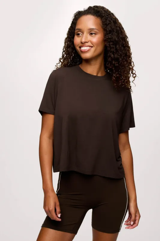 Featherweight Active Tee | Espresso made by nuuds