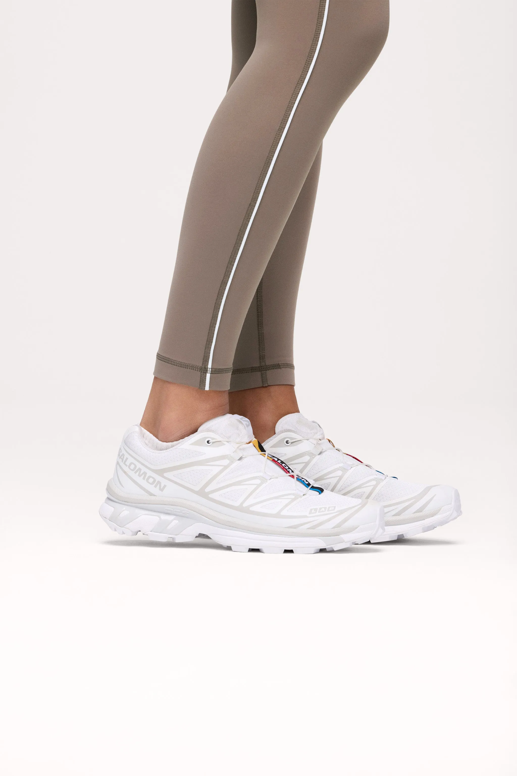 Motion Piped Legging with Pocket sold by nuuds product image thumbnail 4