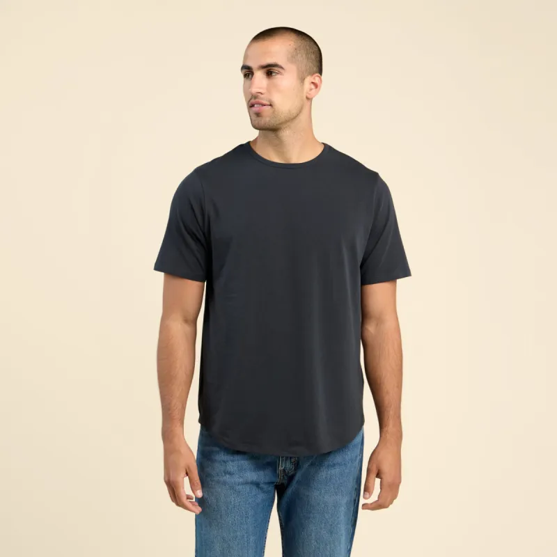 Short Sleeve Curved Hem T-Shirt | Black sold by nuuds
