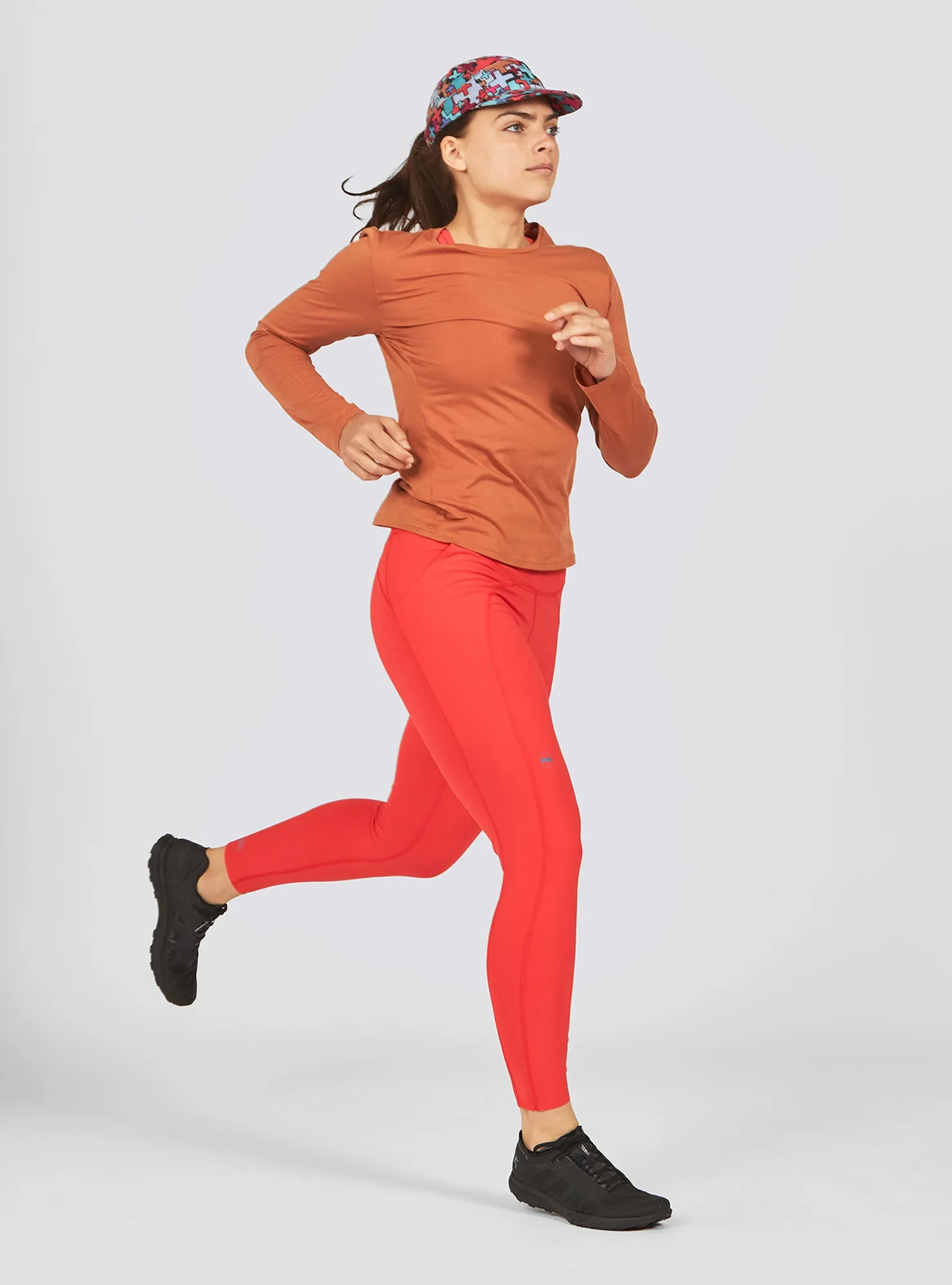 W's Runterra Bio Long Sleeve sold by Janji product image thumbnail 3