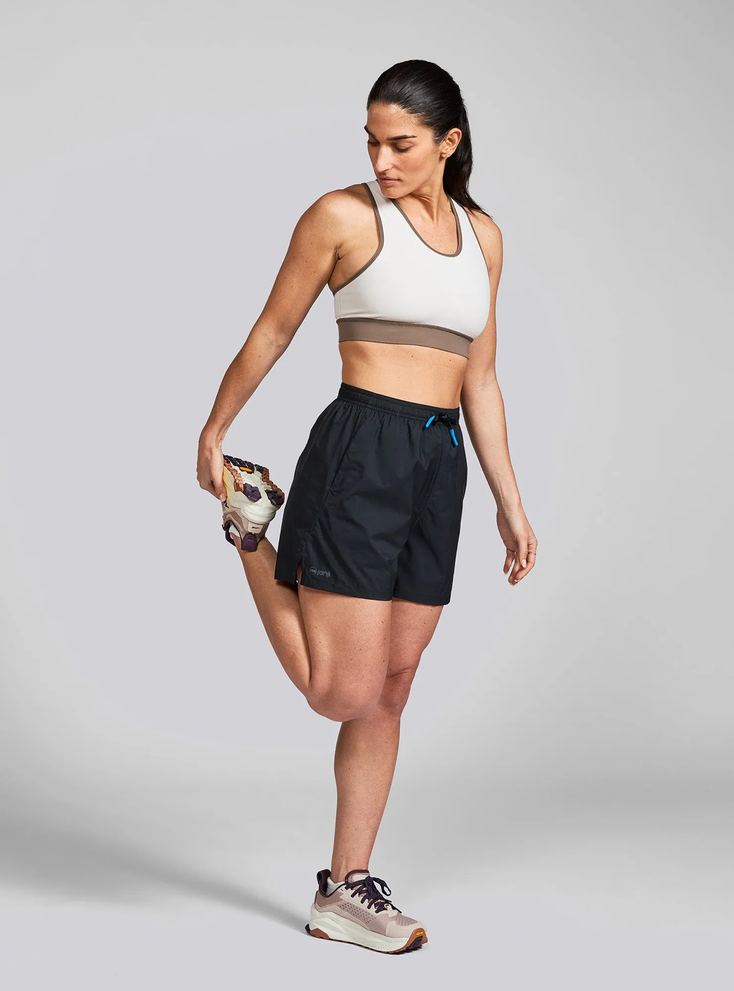 W's 5" Alti Short sold by Janji product image thumbnail 4