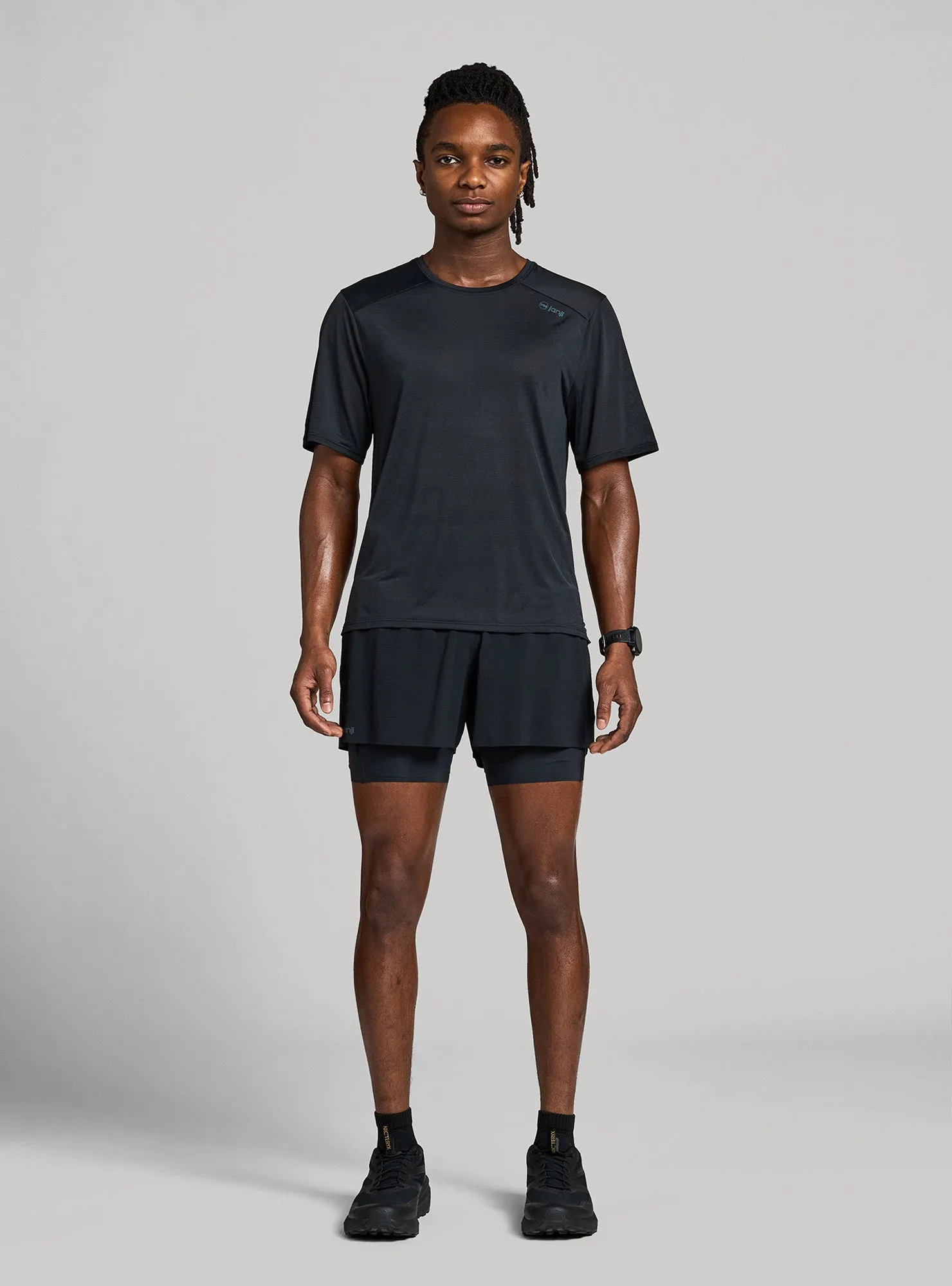 M's Pinnacle RD Gossamer Tee sold by Janji product image thumbnail 5
