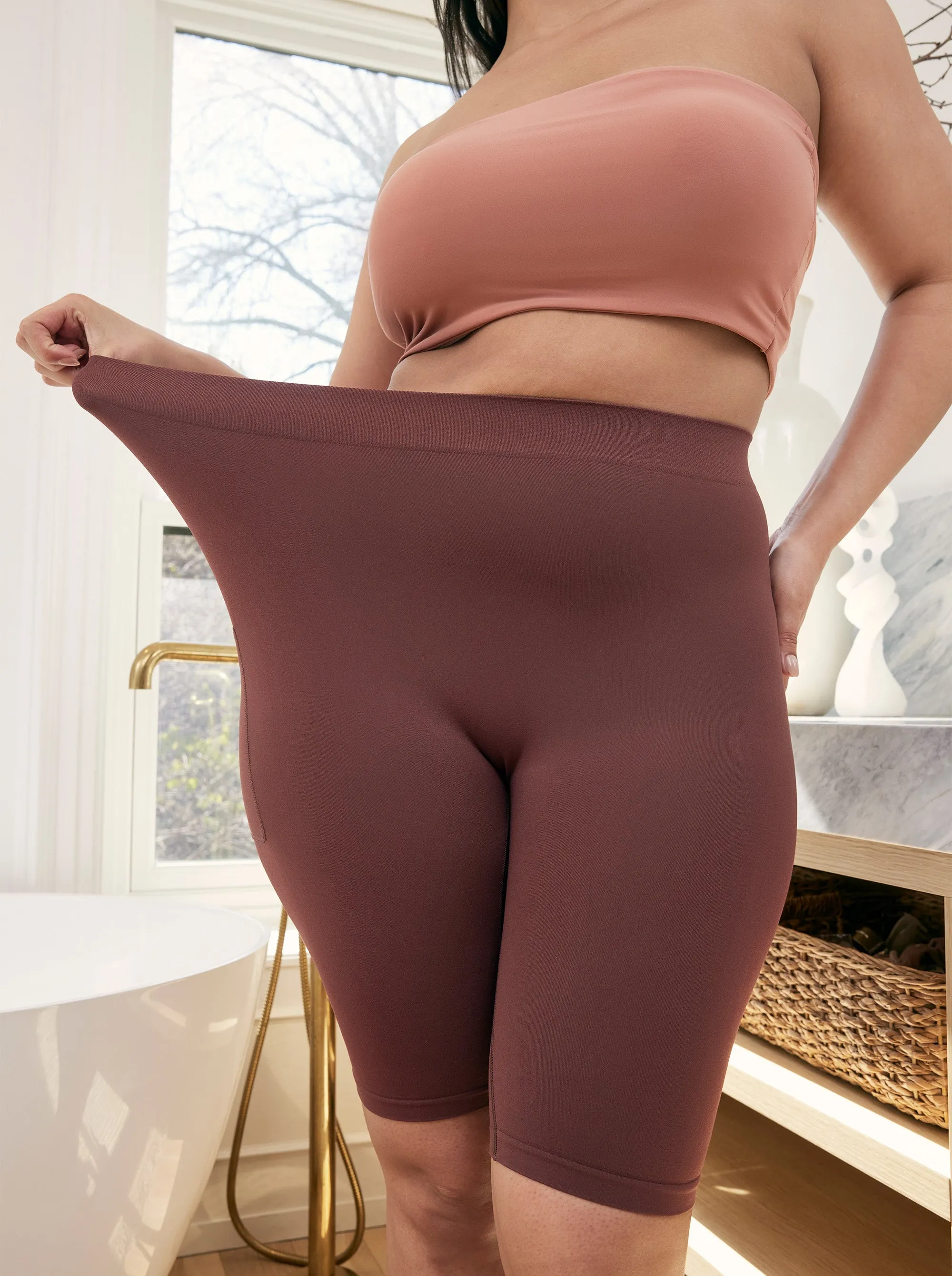 The Cargo 9" Raisin sold by Thigh Society product image thumbnail 5