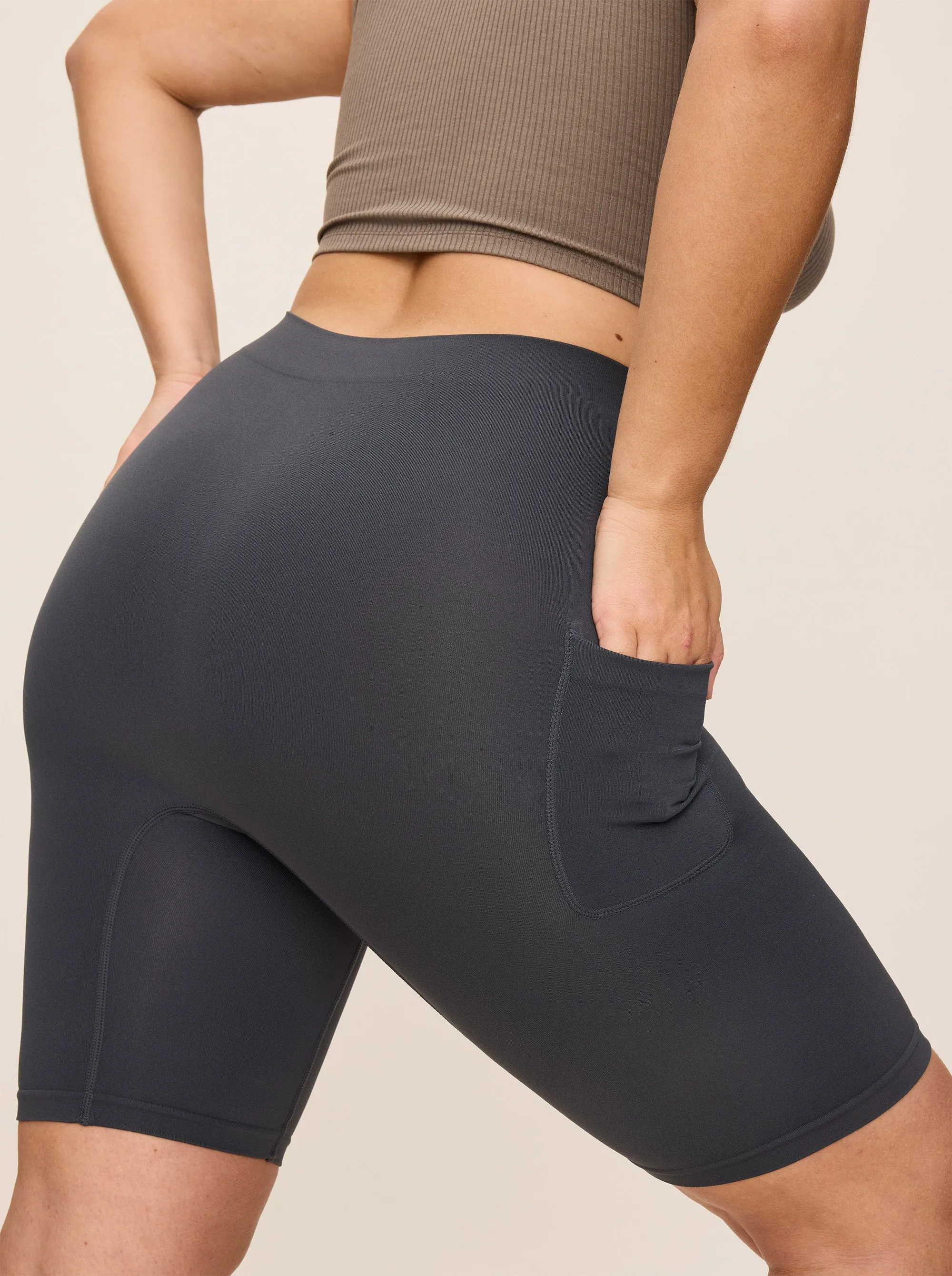 The Cargo 9" Charcoal sold by Thigh Society product image thumbnail 2