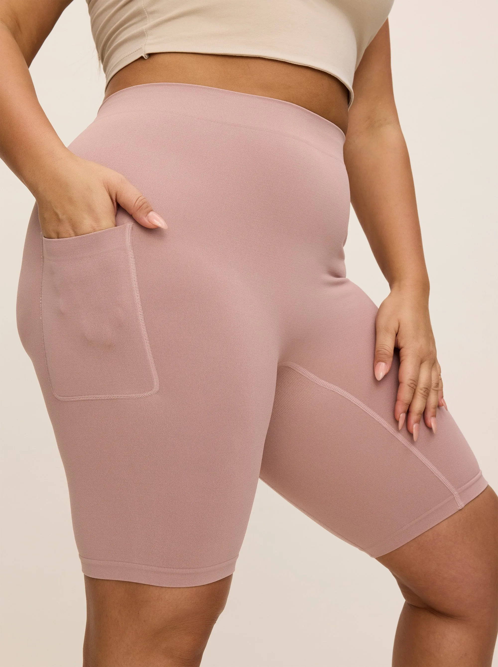 The Cargo 9" Sandstone sold by Thigh Society product image thumbnail 4