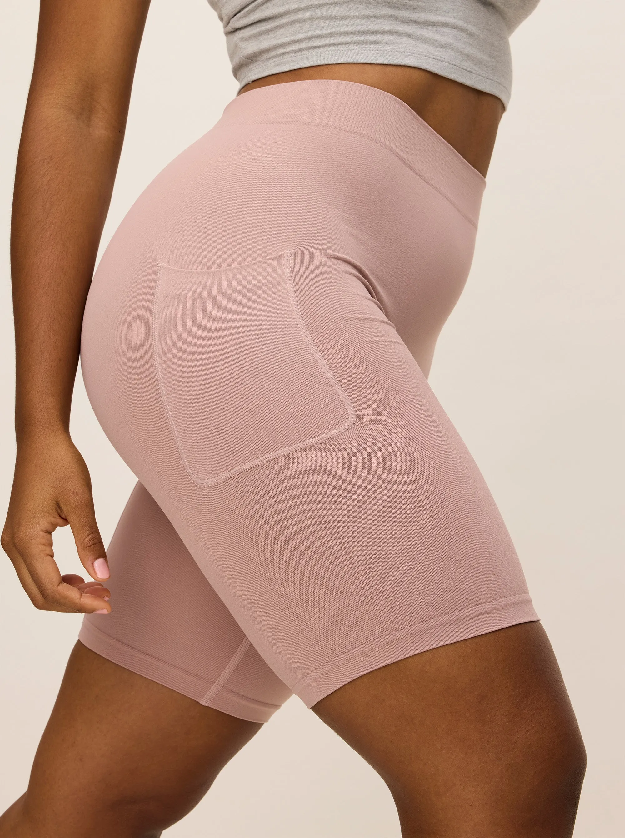 The Cargo 7" Sandstone sold by Thigh Society product image thumbnail 2