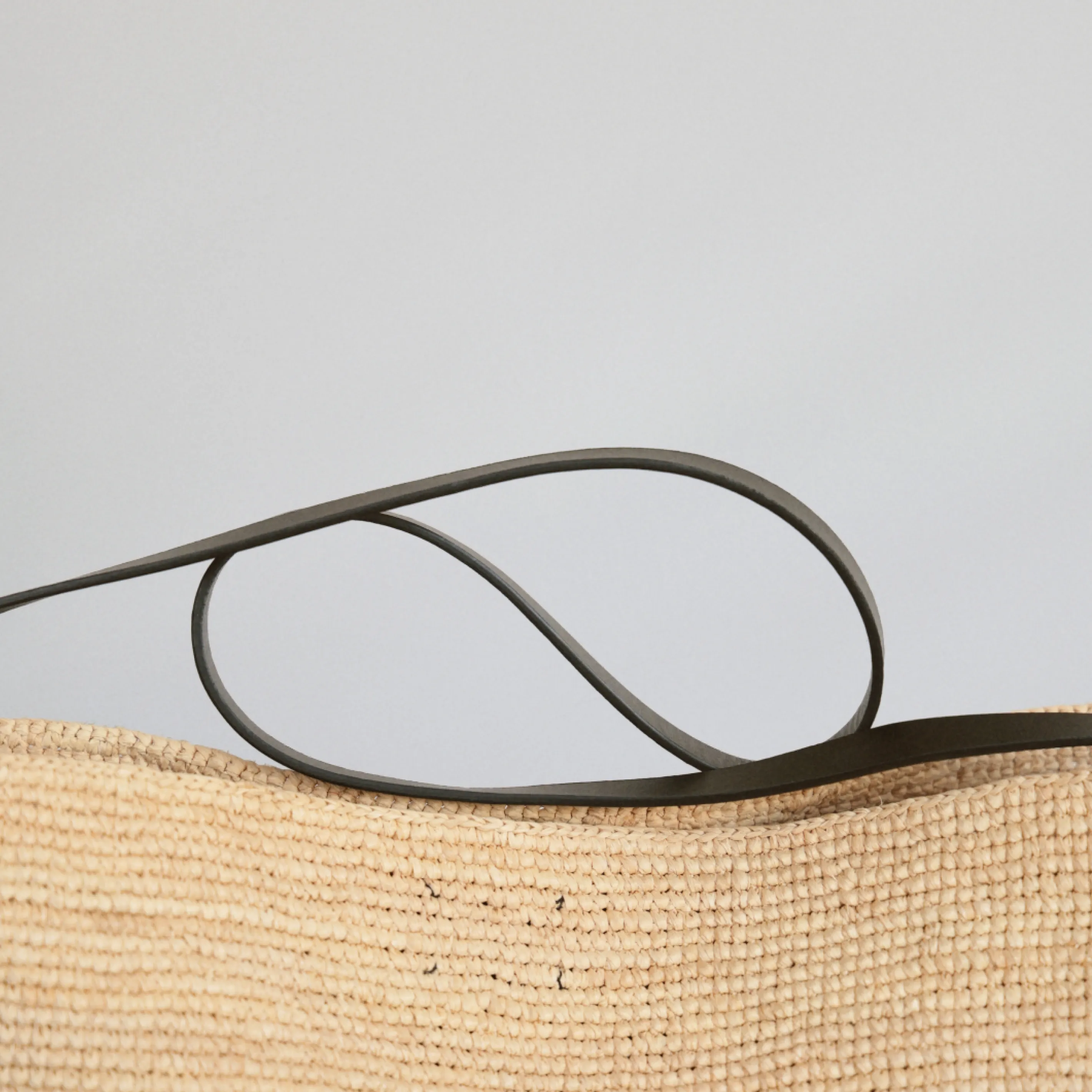 manebi natural cassie tote sold by minnow product image thumbnail 2