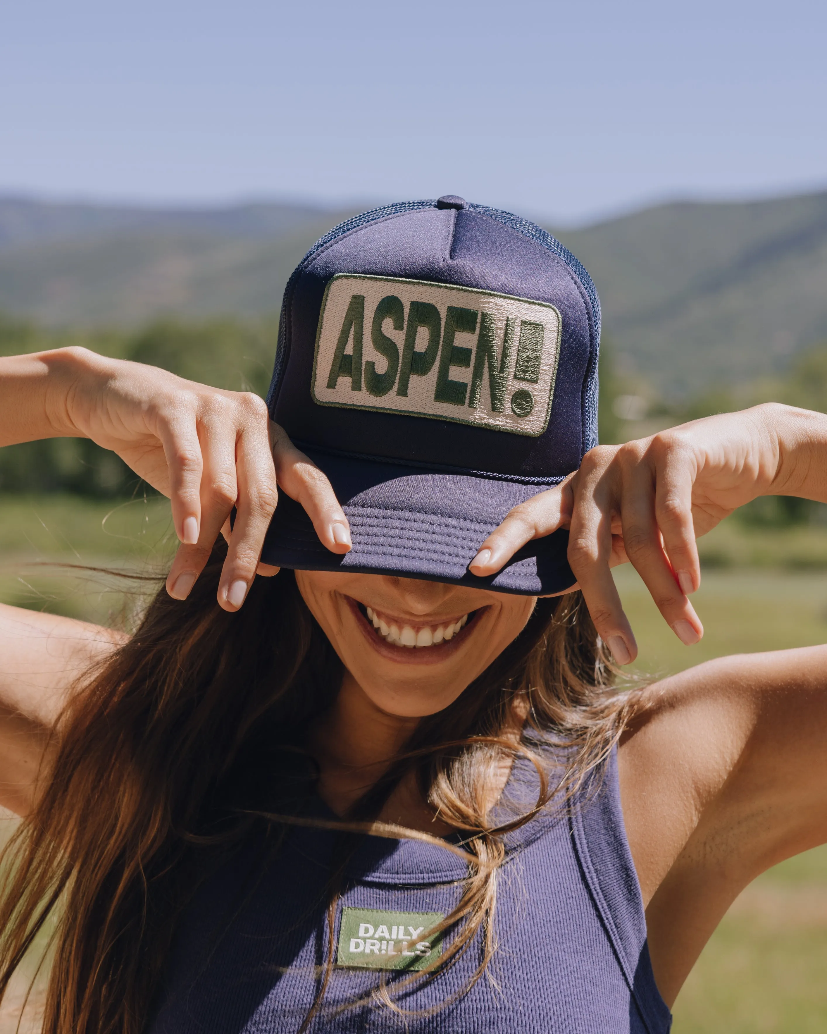 Aspen Trucker Hat | Parallel display picture 2