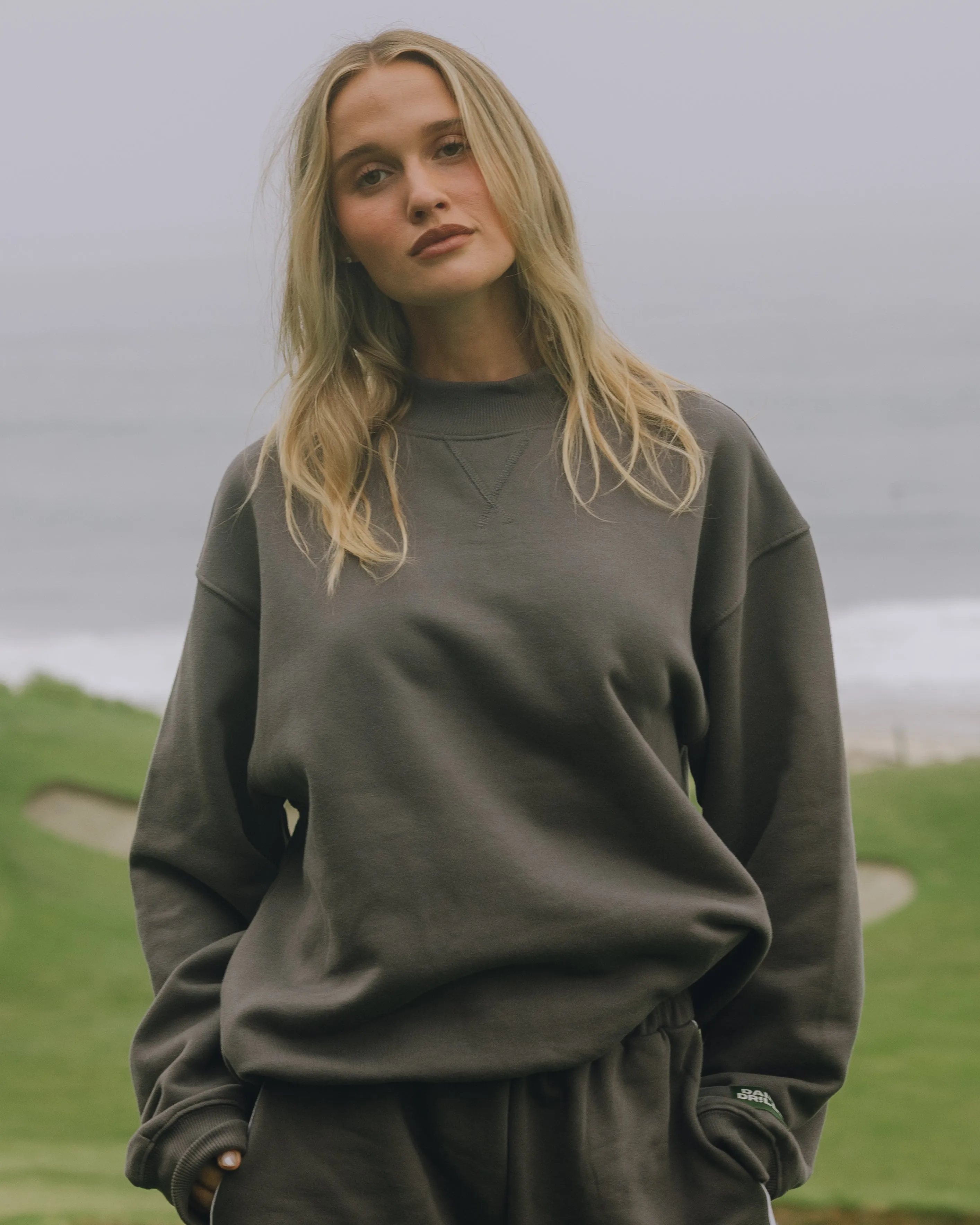 Fleece Vintage Crew - Vintage Black sold by Daily Drills