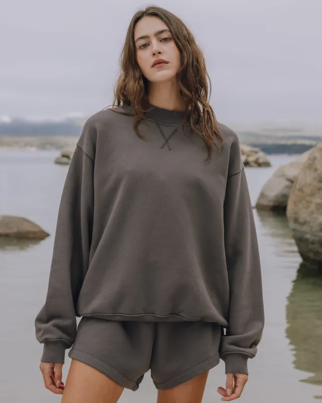 Oversized Heavyweight Vintage Crew - Vintage Black made by Daily Drills