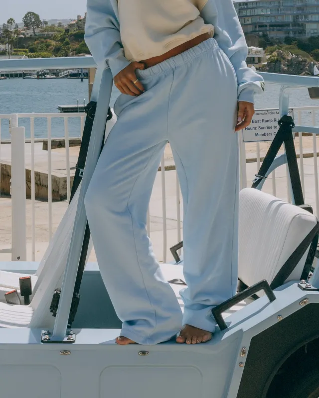 Heavyweight Straight Leg Sweatpants - Powder made by Daily Drills