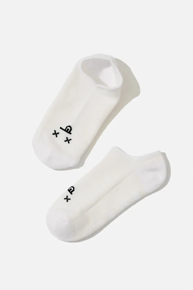 Dead Face Low Rise Socks - White sold by POPFLEX product image thumbnail 5