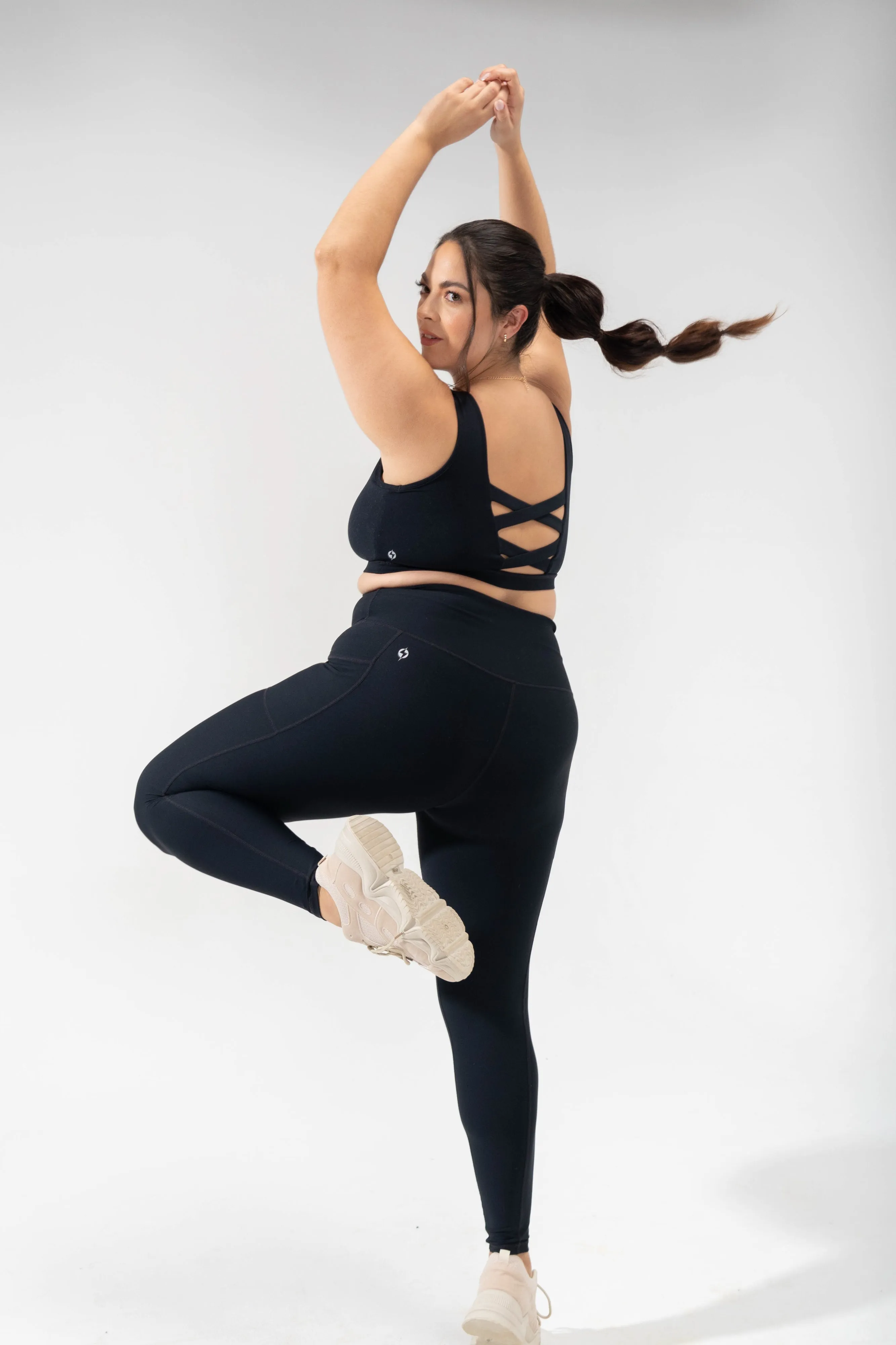 Timeless Leggings with Pockets - Black sold by POPFLEX product image thumbnail 5