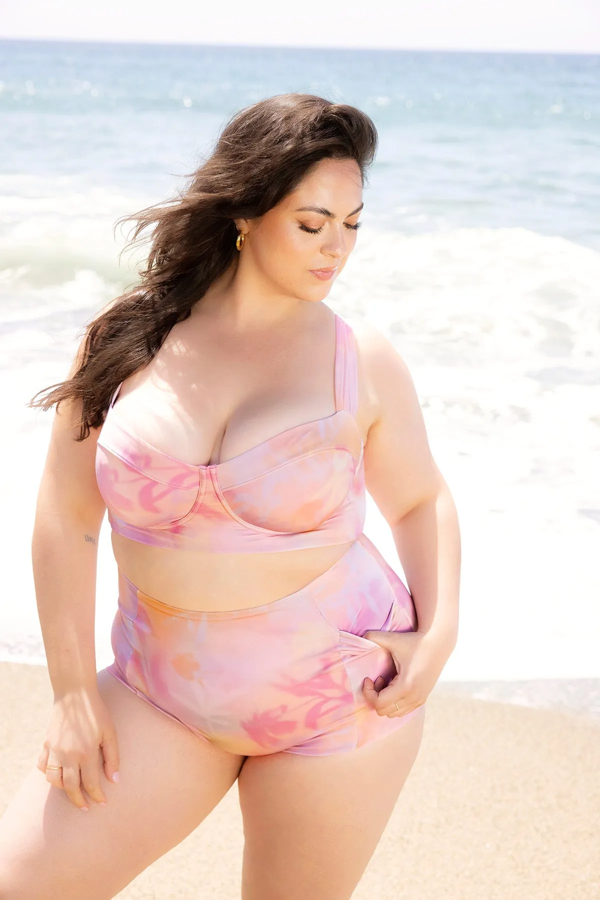 Sand Dollar Surf Shorts with Pockets - Floral Haze sold by POPFLEX product image thumbnail 5