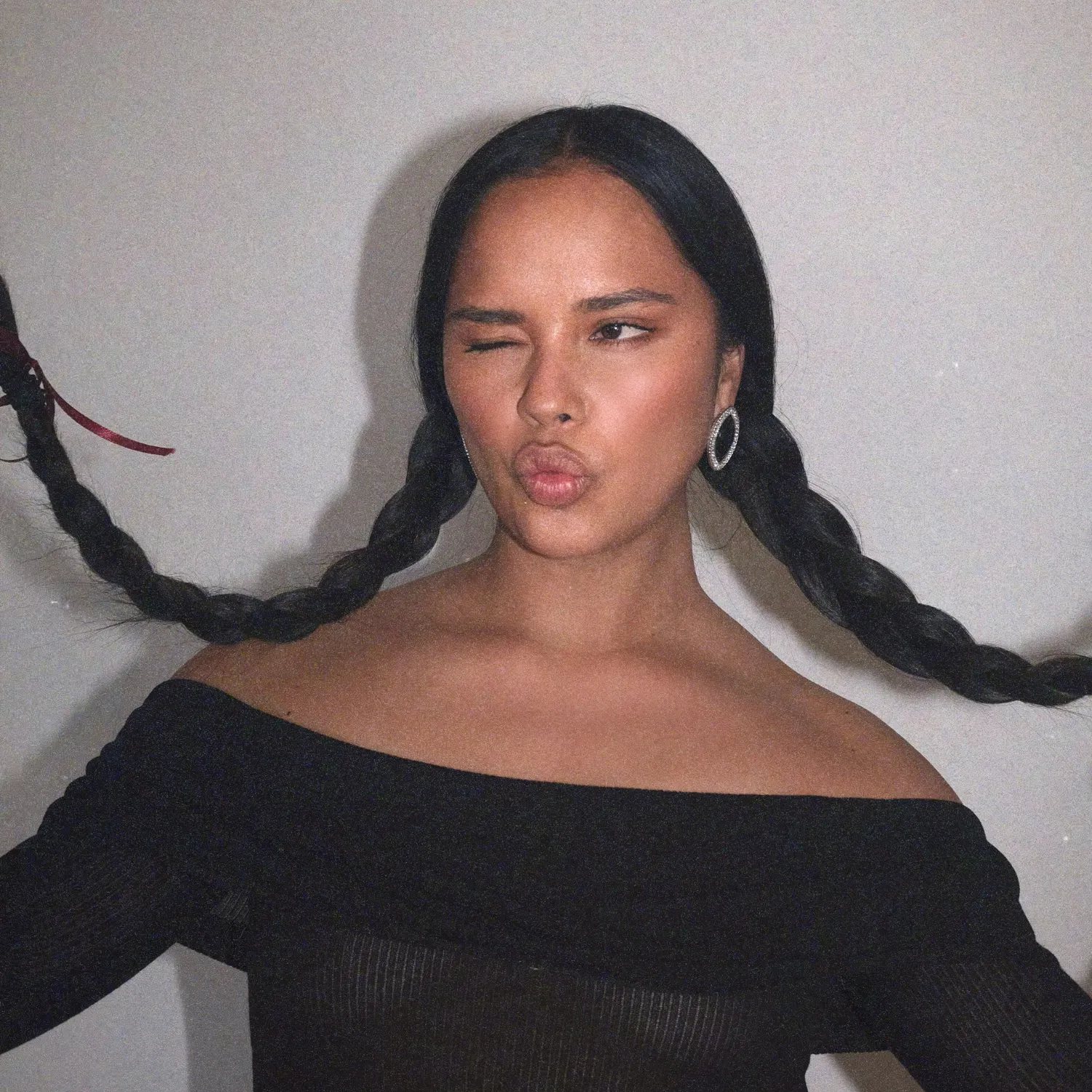 LE NOIR sold by Heaven Mayhem product image thumbnail 4