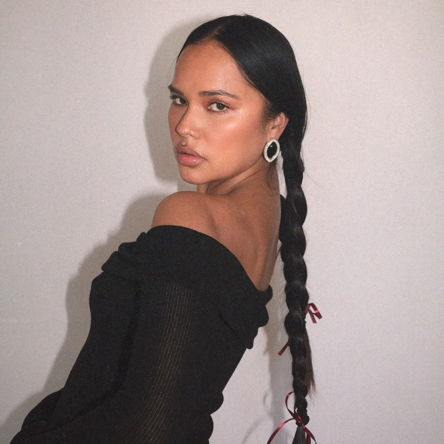 LE NOIR sold by Heaven Mayhem product image thumbnail 5