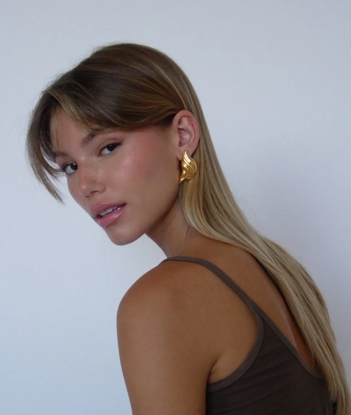 CROISSANT GOLD sold by Heaven Mayhem product image thumbnail 5