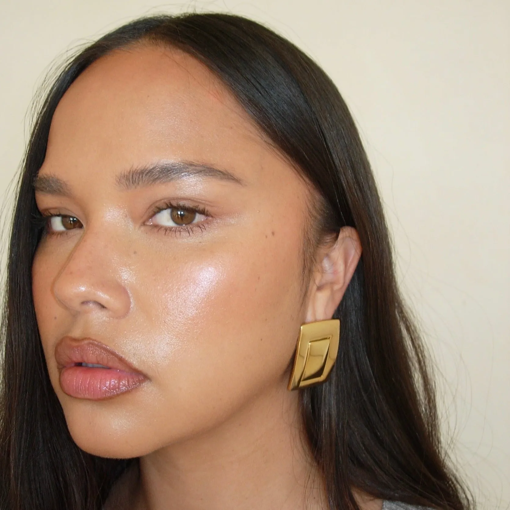 PLATE GOLD sold by Heaven Mayhem product image thumbnail 5