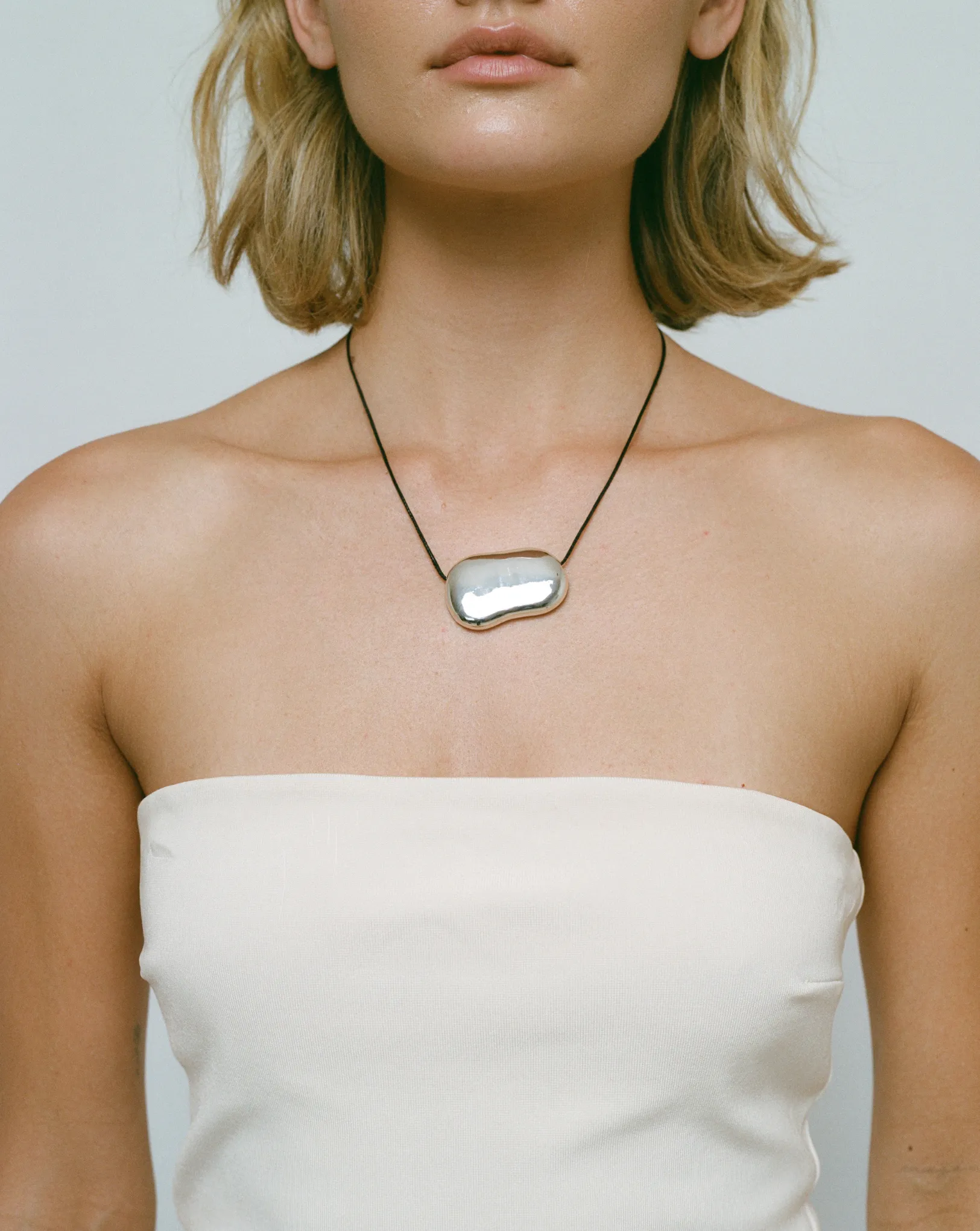 JULIA SILVER / BLACK sold by Heaven Mayhem product image thumbnail 3