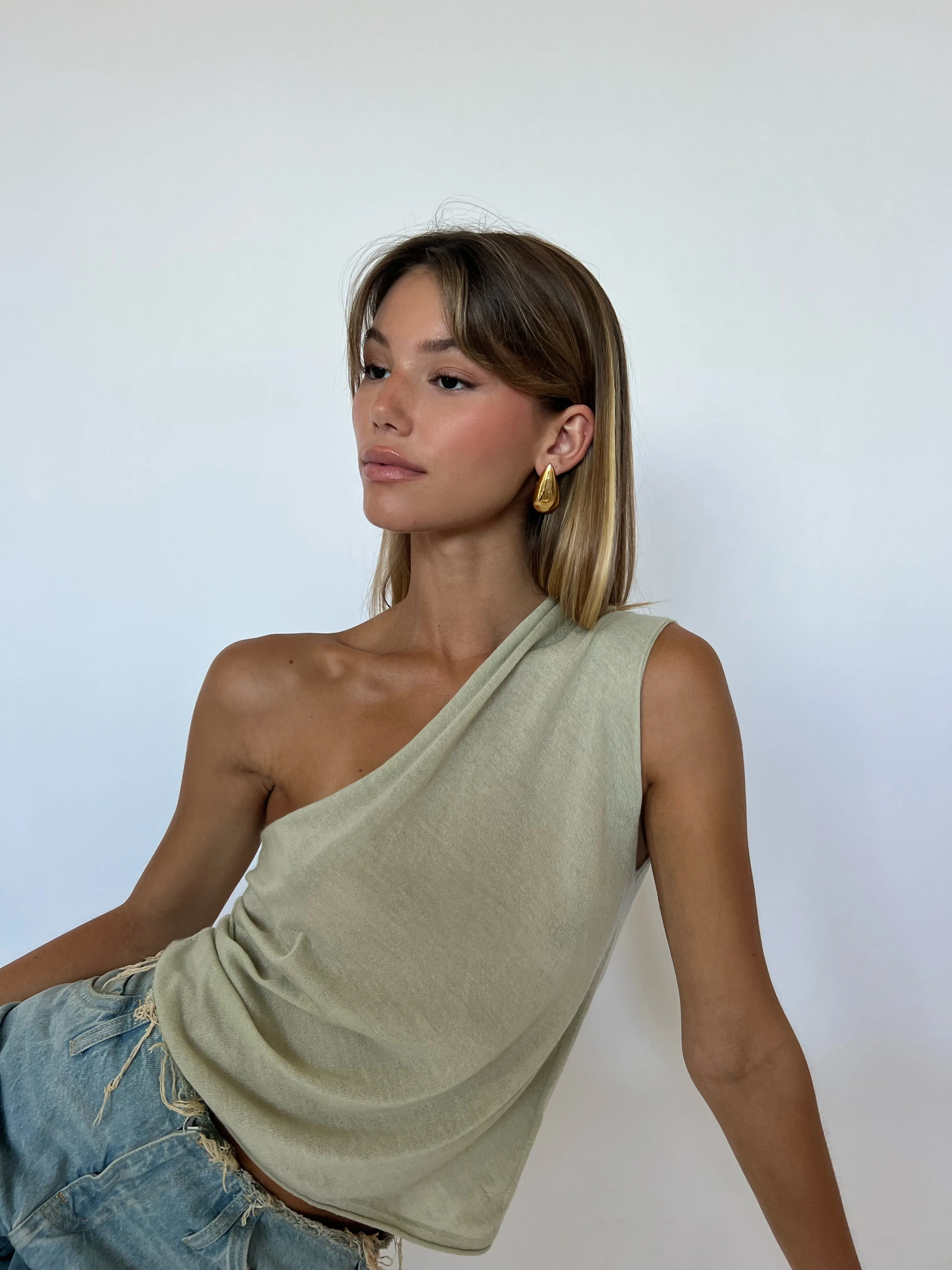 RAINDROP GOLD sold by Heaven Mayhem product image thumbnail 5