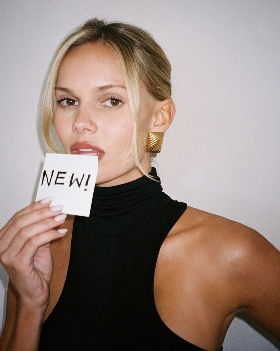 LINED GOLD sold by Heaven Mayhem product image thumbnail 5