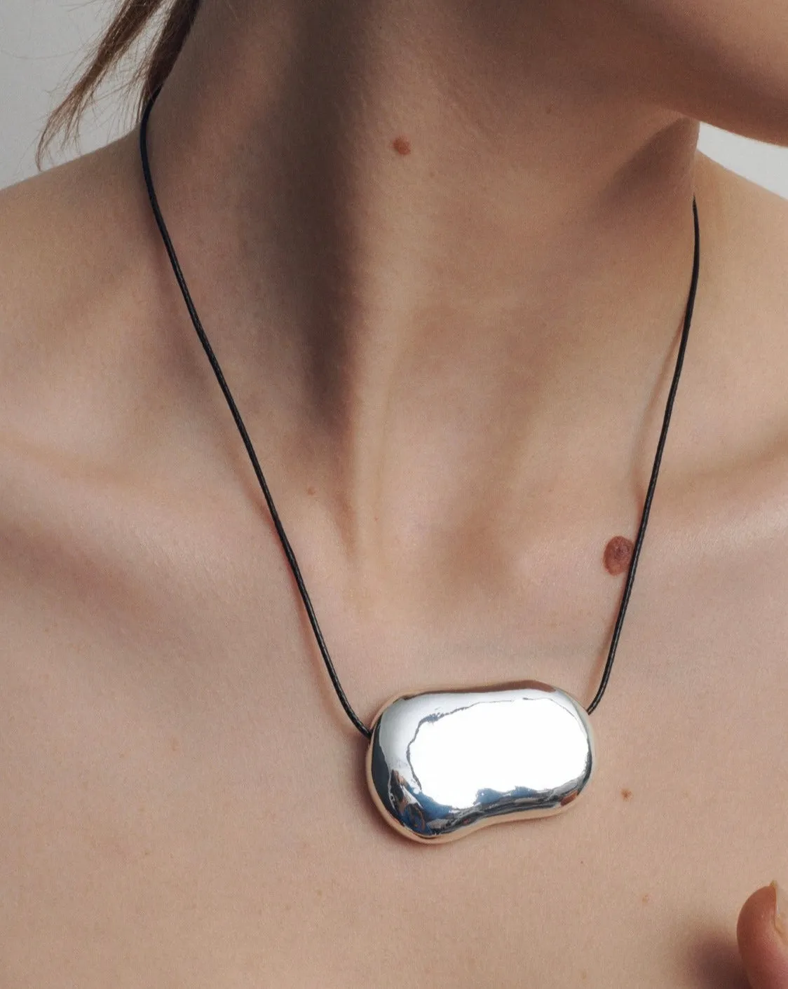 JULIA SILVER / BLACK sold by Heaven Mayhem product image thumbnail 5