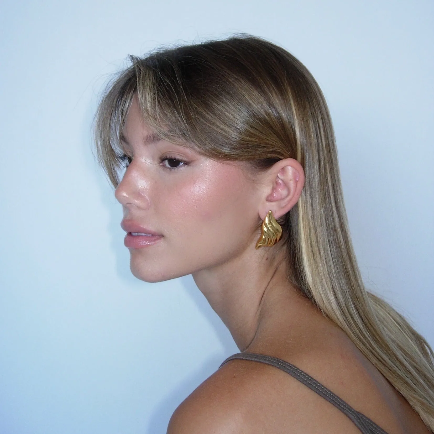 CROISSANT GOLD sold by Heaven Mayhem product image thumbnail 3