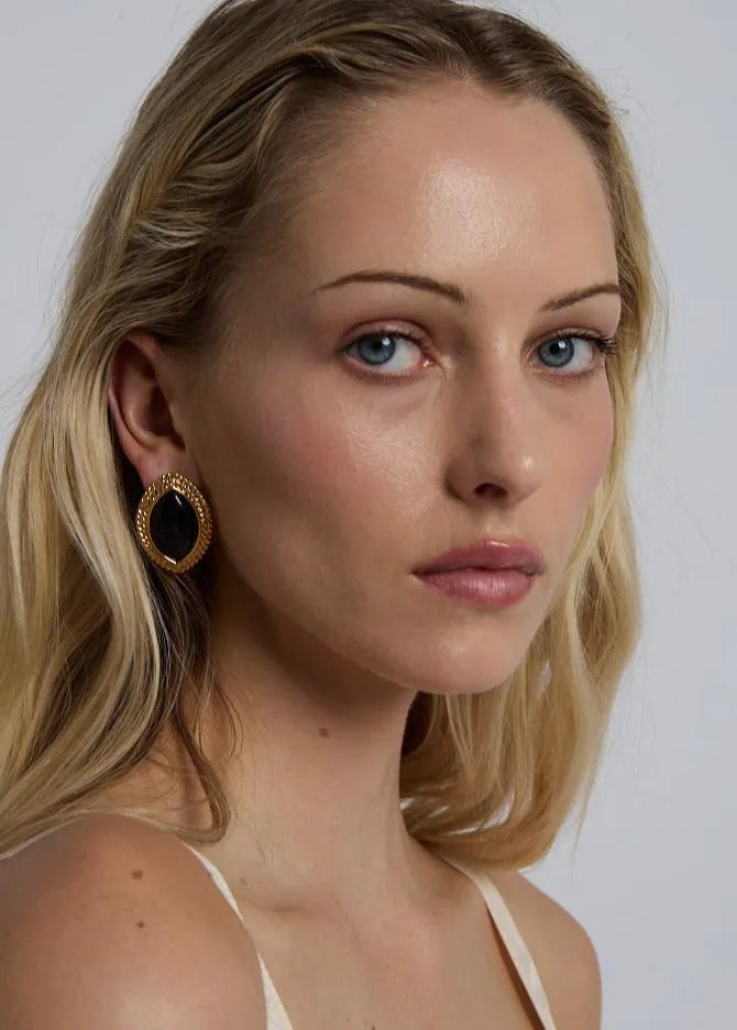 NOIR sold by Heaven Mayhem product image thumbnail 3