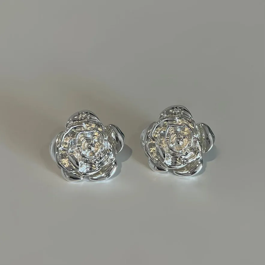 PETAL SILVER sold by Heaven Mayhem product image thumbnail 5