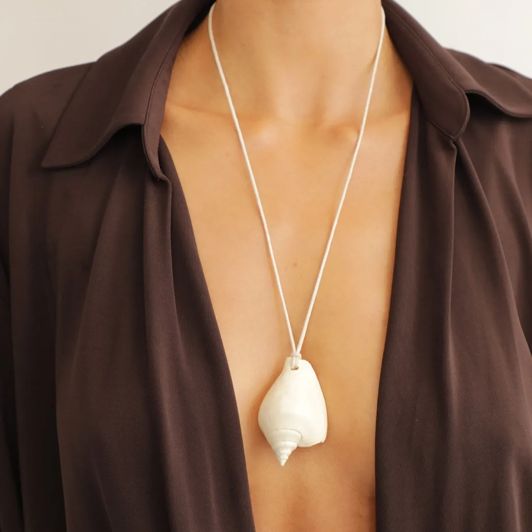 SEA NECKLACE WHITE sold by Heaven Mayhem product image thumbnail 4