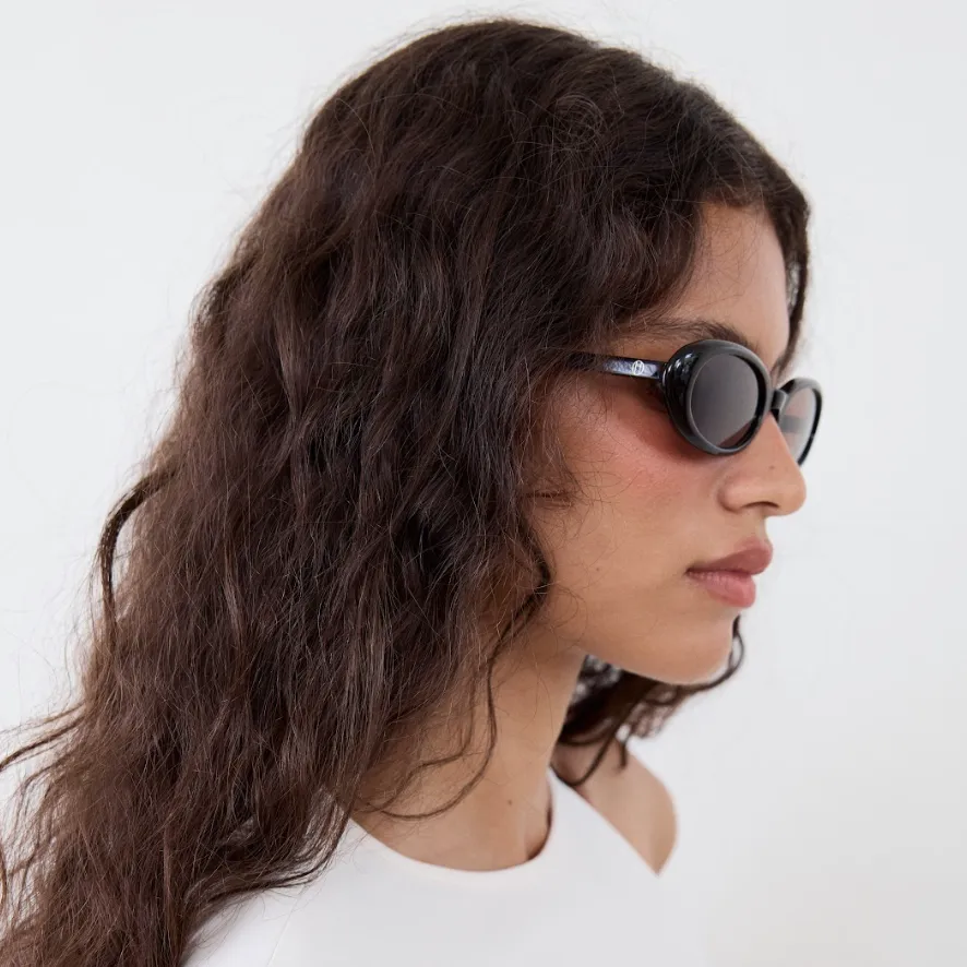 ESME BLACK sold by Heaven Mayhem product image thumbnail 3