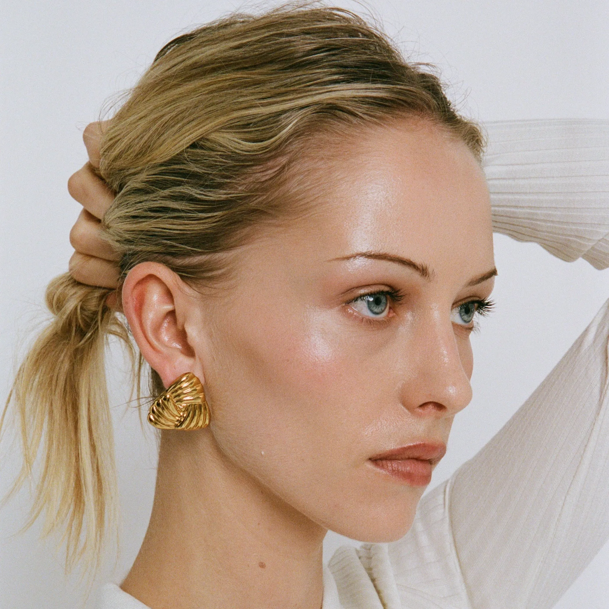 TRI EARRINGS sold by Heaven Mayhem product image thumbnail 5