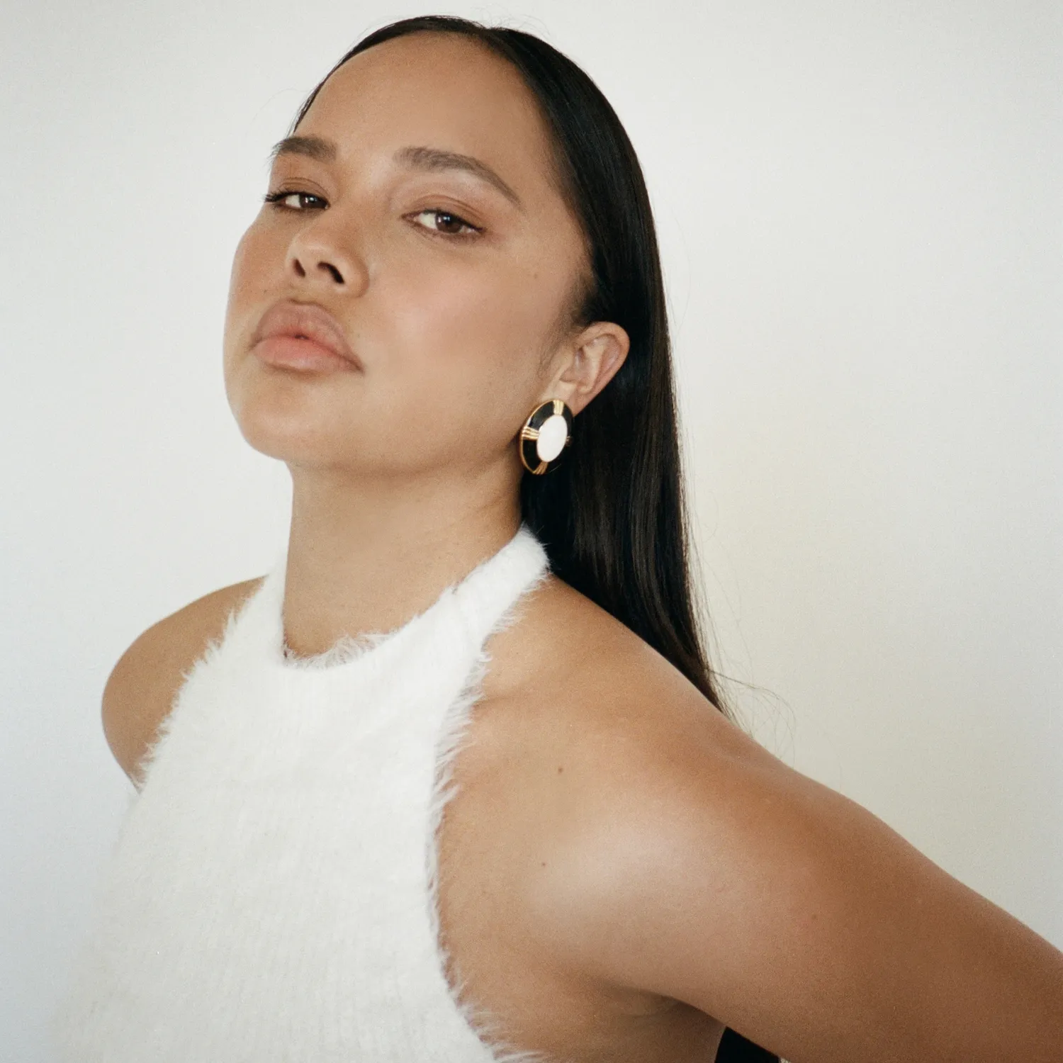 CREST WHITE sold by Heaven Mayhem product image thumbnail 4