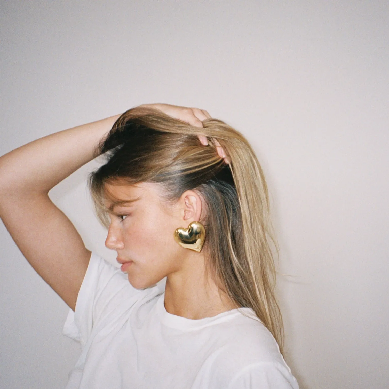 AMOUR GOLD sold by Heaven Mayhem product image thumbnail 4