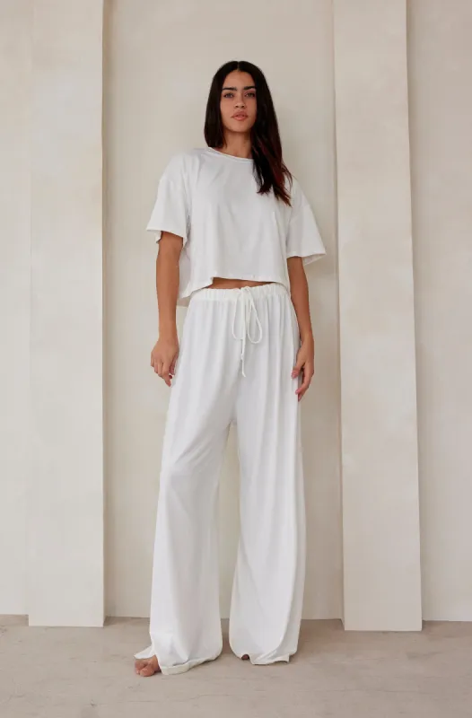 The Cloud Slim Pant sold by Trunfio