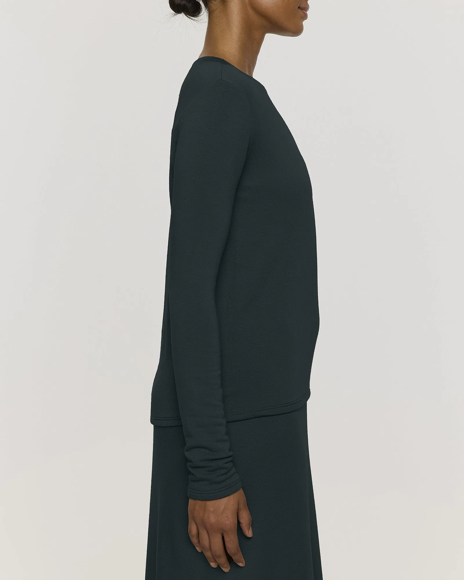 The Classic Crew App Exclusive sold by Bleusalt product image thumbnail 2