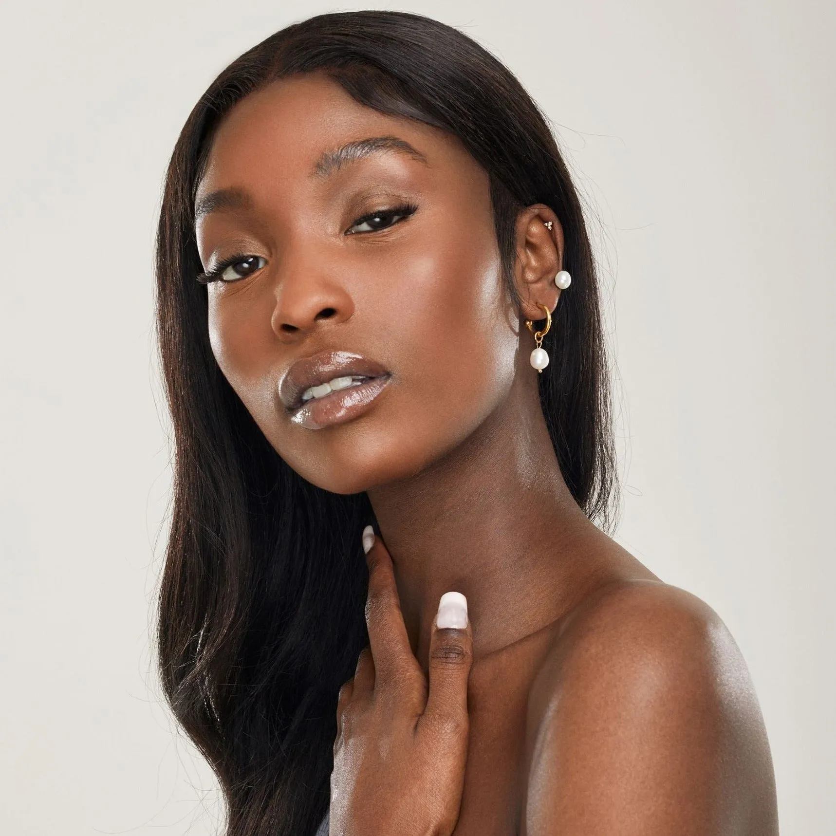 Lilibet Hoop Earrings sold by Tini Lux product image thumbnail 3