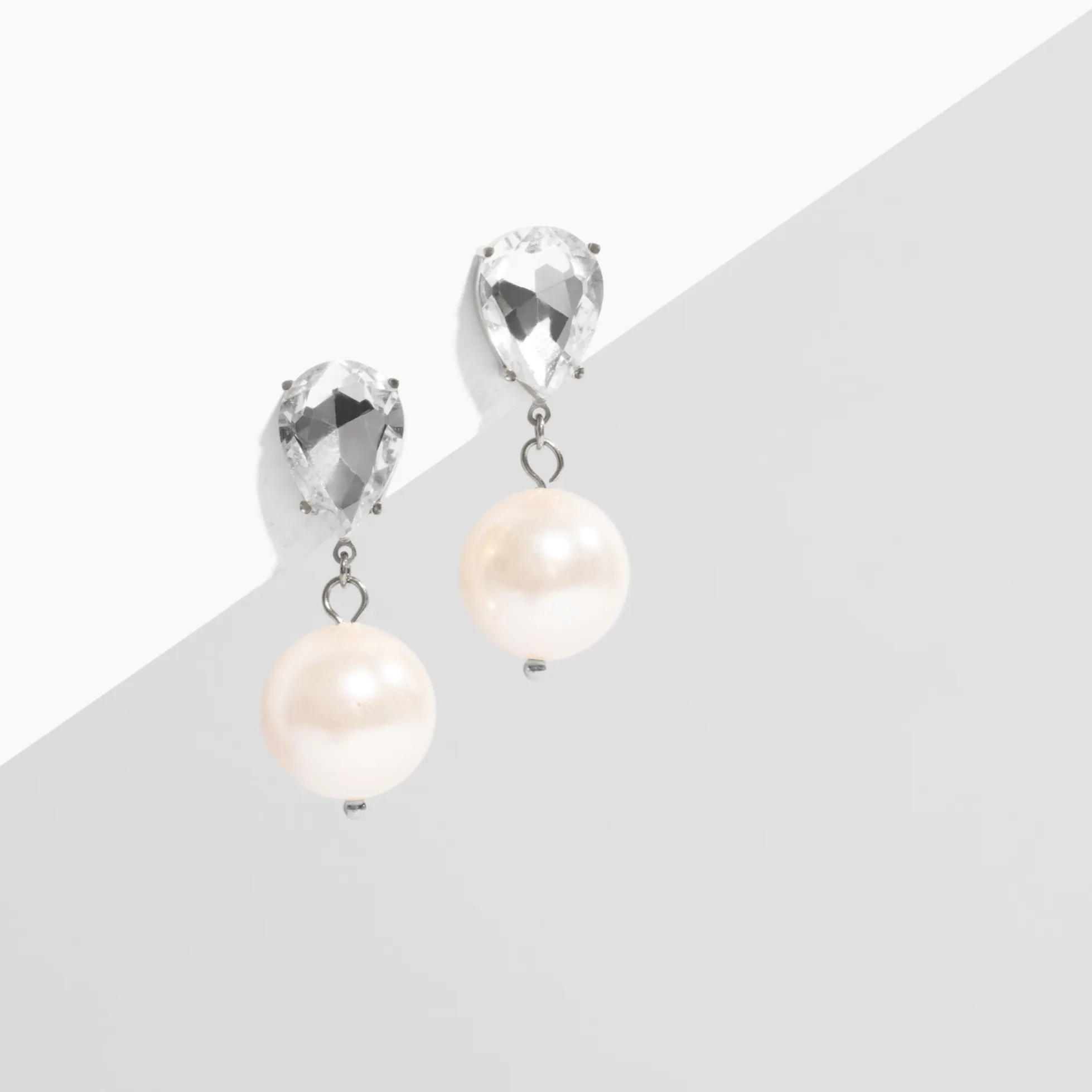 Maeva Earrings sold by Tini Lux product image thumbnail 2