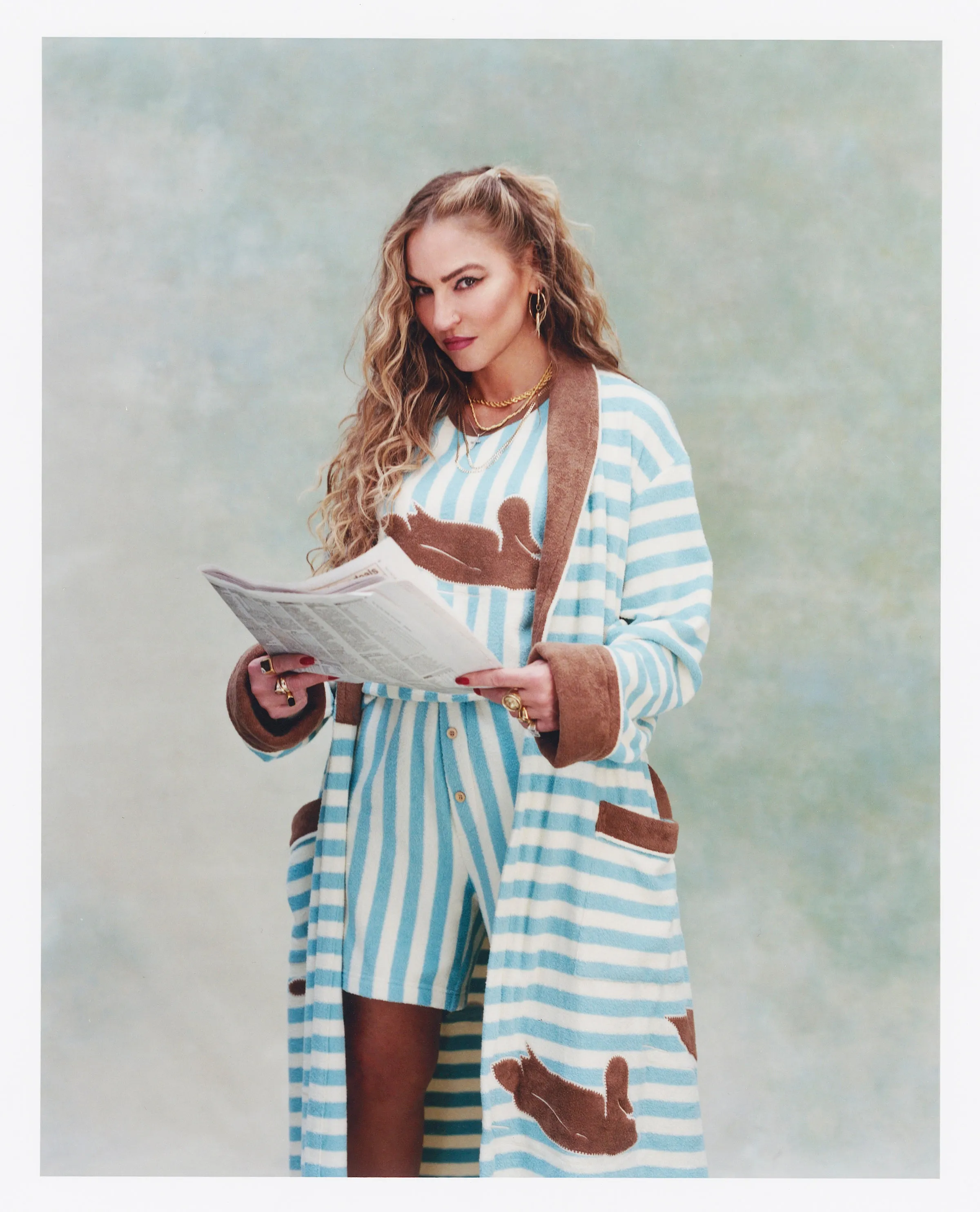 'The Sopranos' Fowl Play Robe sold by Tombolo product image thumbnail 4