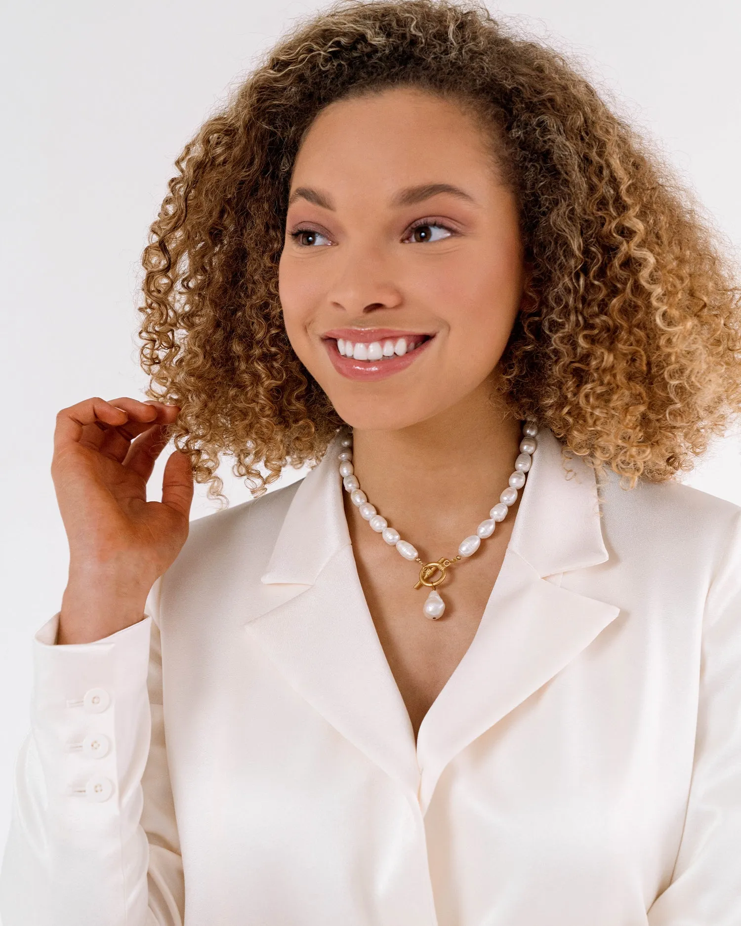 Baroque Pearl Toggle Pearl Necklace sold by Susan Shaw product image thumbnail 2