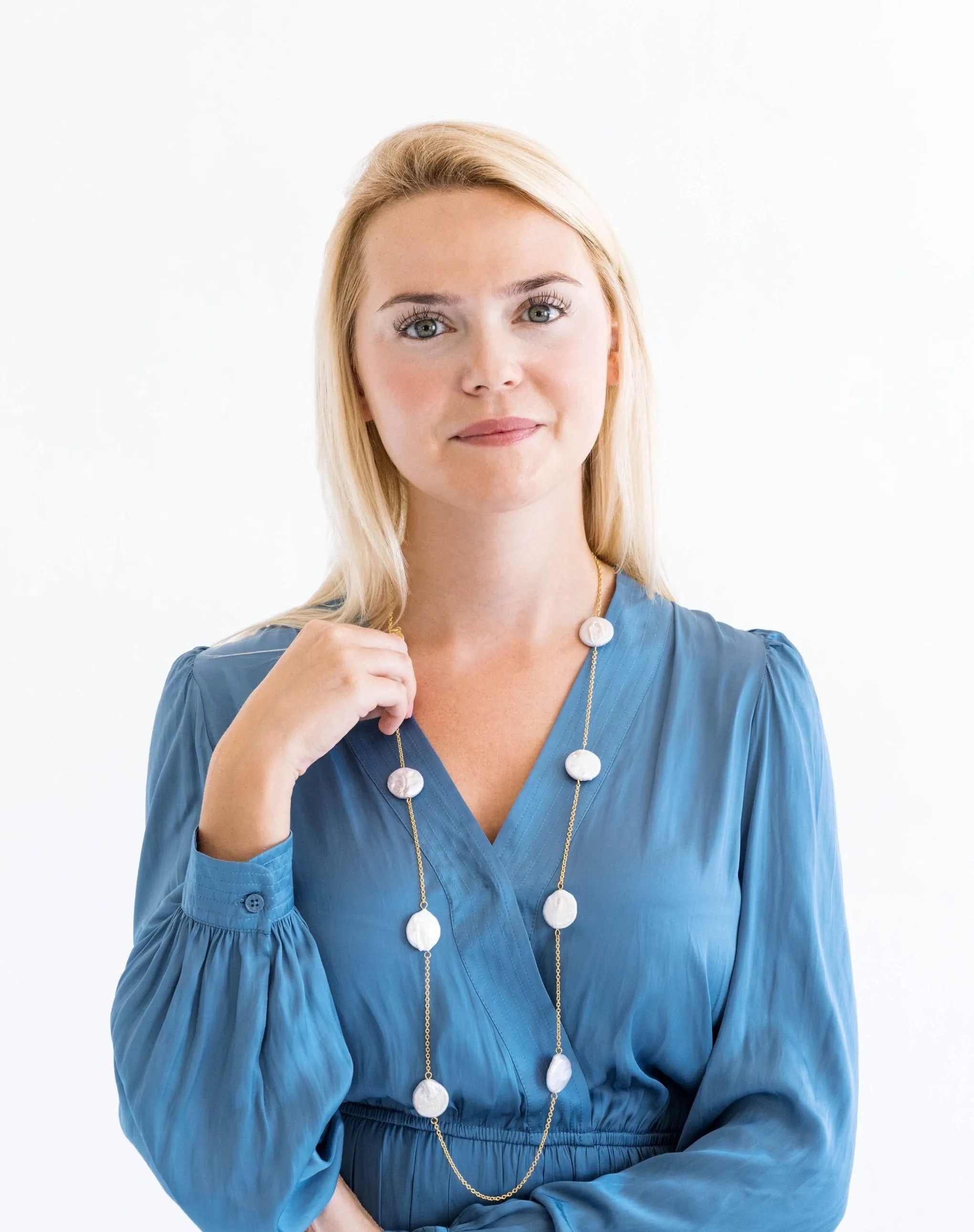 Coin Pearl Layering Necklace sold by Susan Shaw product image thumbnail 2