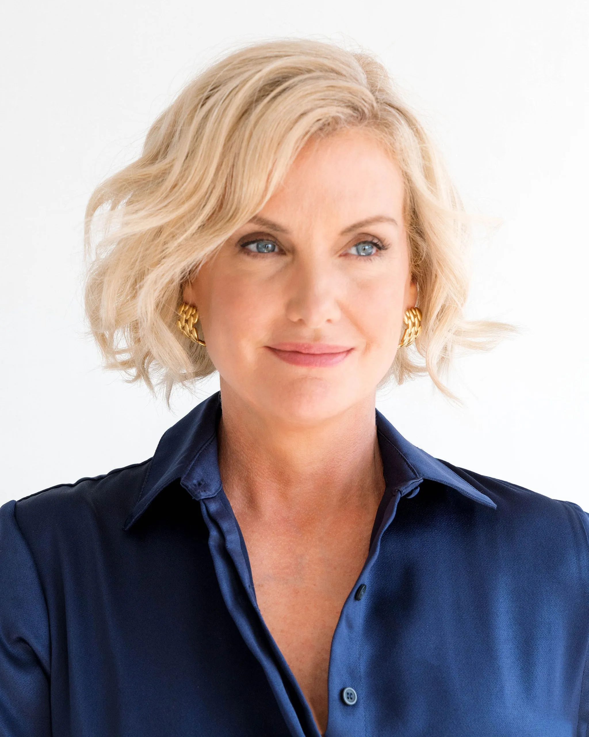 Beverly Hoops sold by Susan Shaw product image thumbnail 2