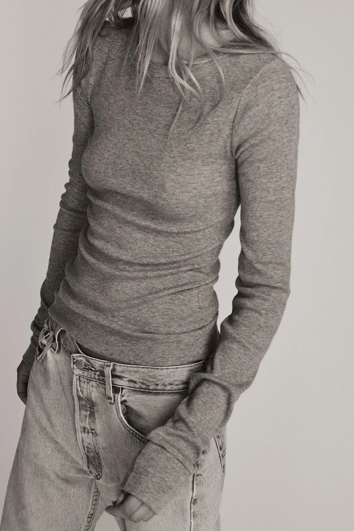 LONG SLEEVE FITTED TOP sold by Eterne product image thumbnail 3