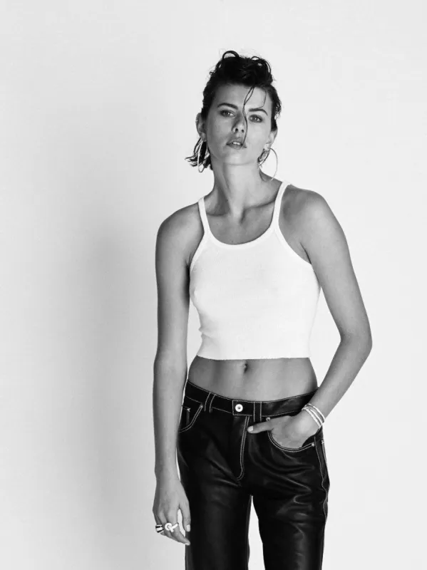 CROPPED RIB TANK sold by Eterne