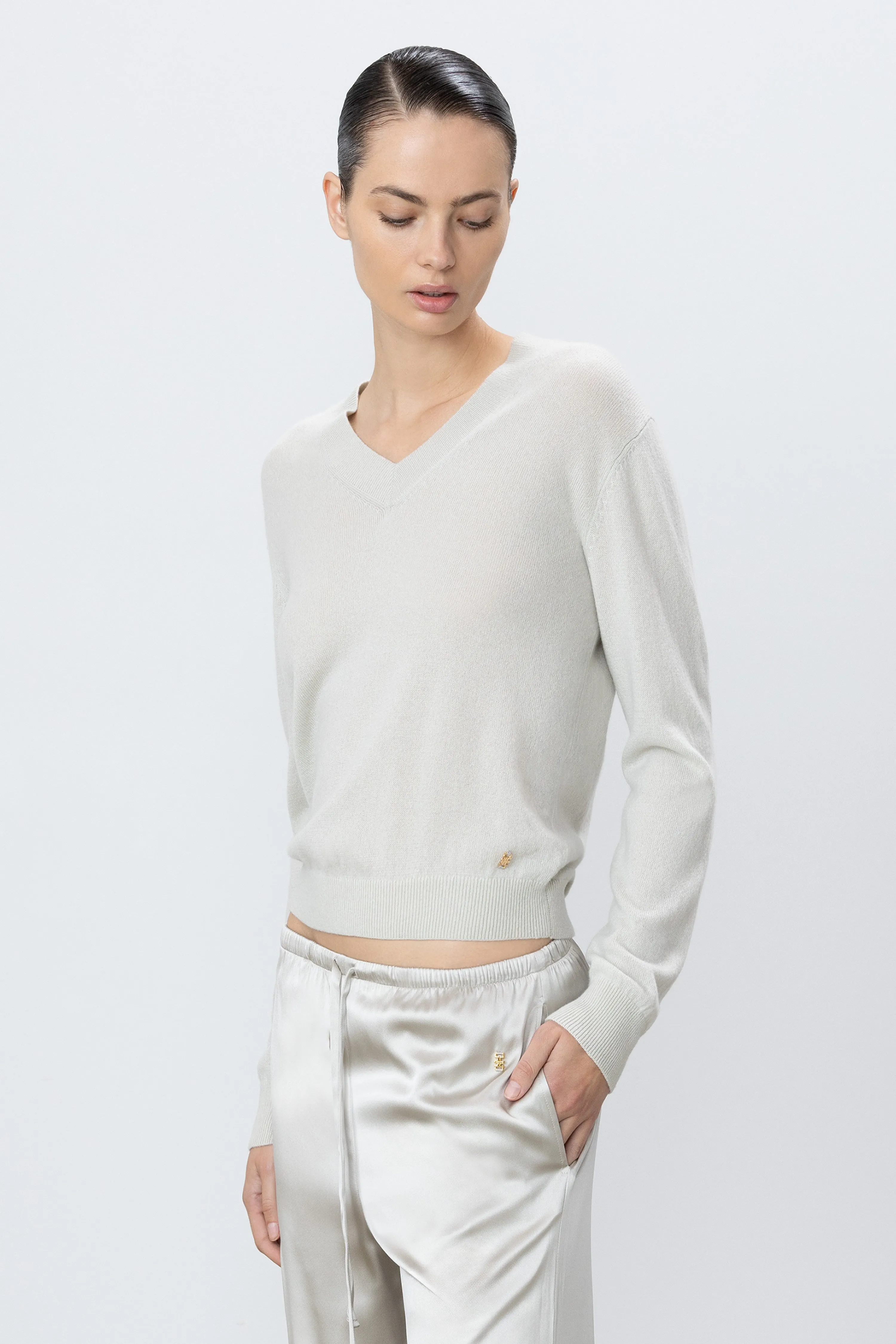 LENNOX SWEATER sold by Eterne product image thumbnail 3